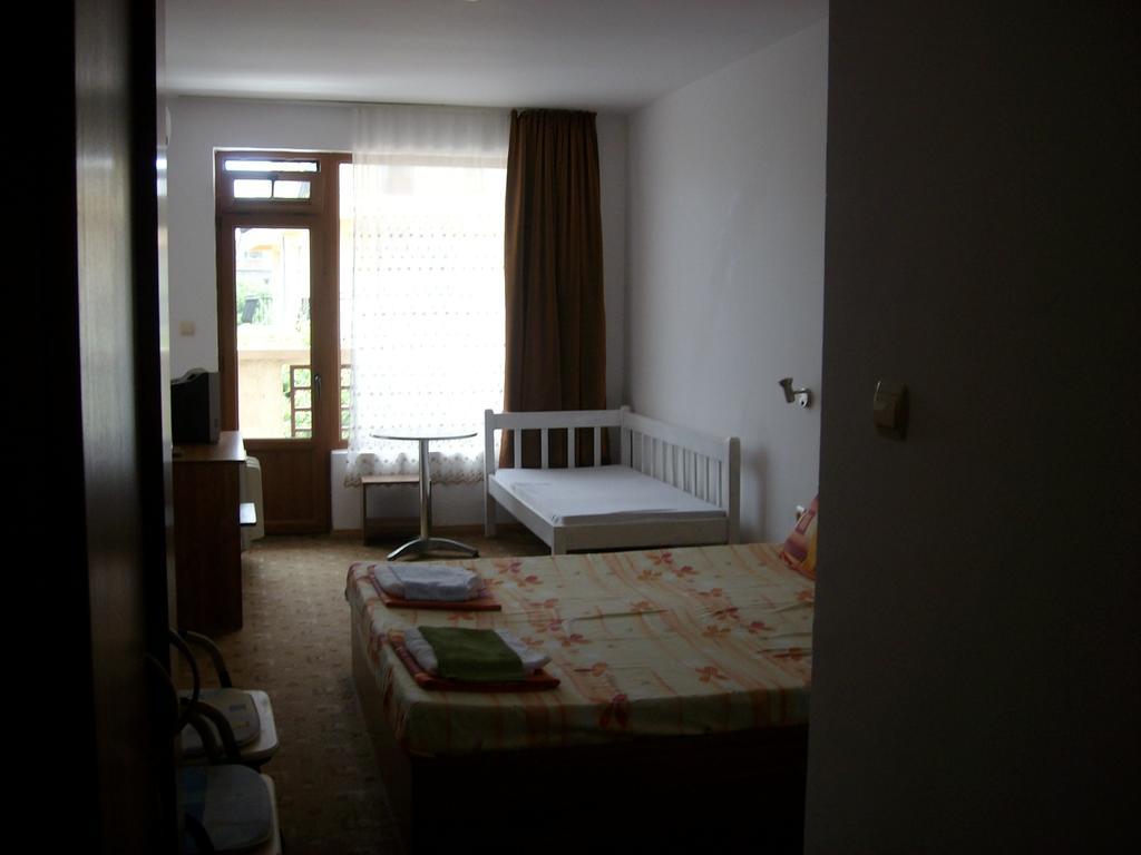 Hotel Neven Primorsko Chambre photo