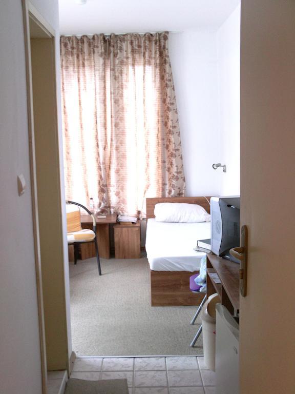 Hotel Neven Primorsko Extérieur photo