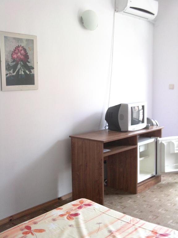 Hotel Neven Primorsko Extérieur photo