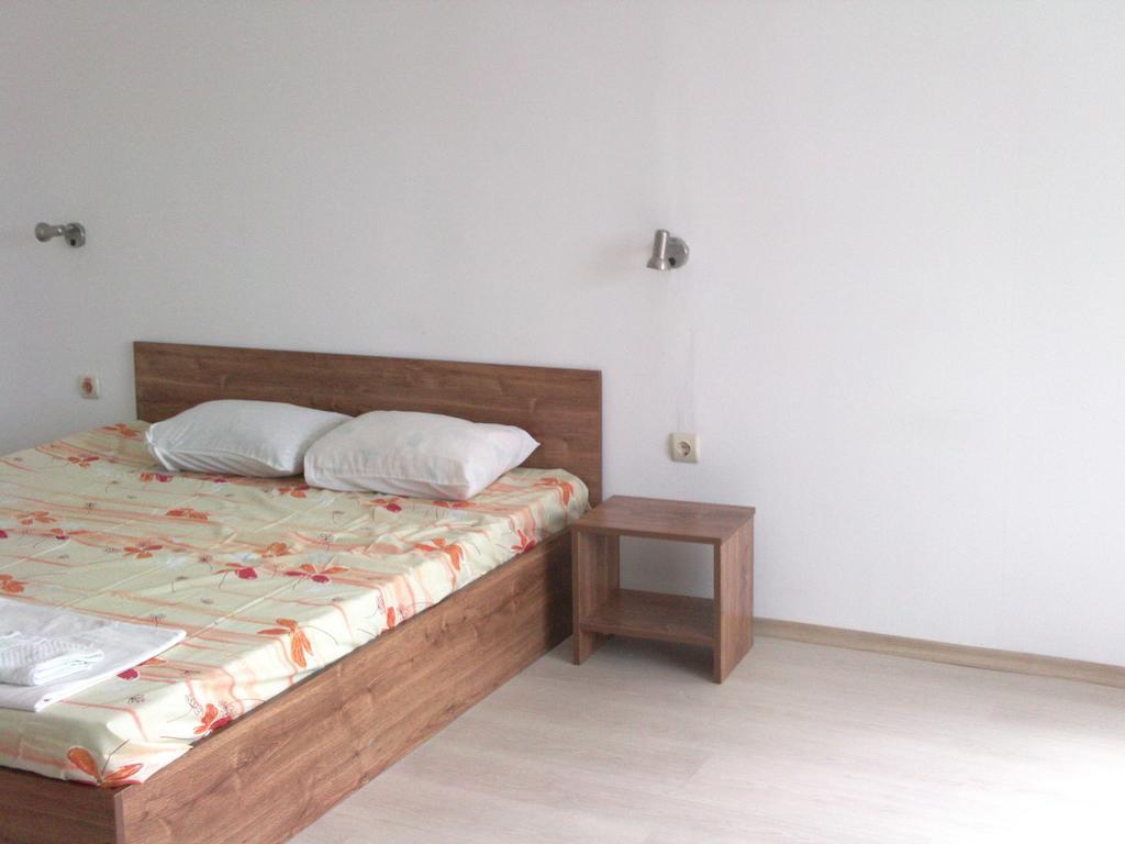 Hotel Neven Primorsko Extérieur photo